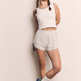 CONTRAST STITCHING SLEEVELSS TOP