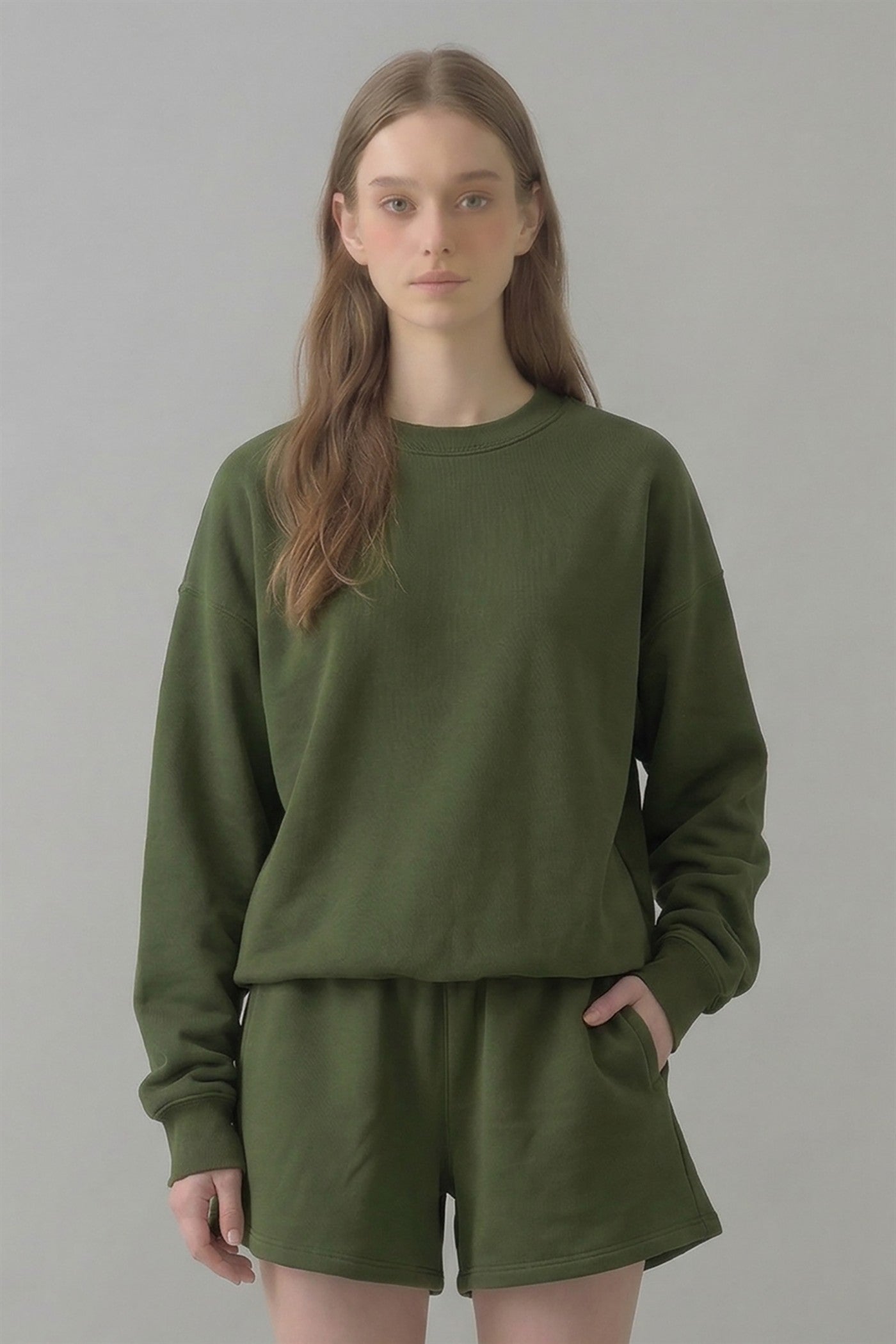 PRE SHRUNK COTTON TERRY STANDARD CREWNECK SWEATSHIRT