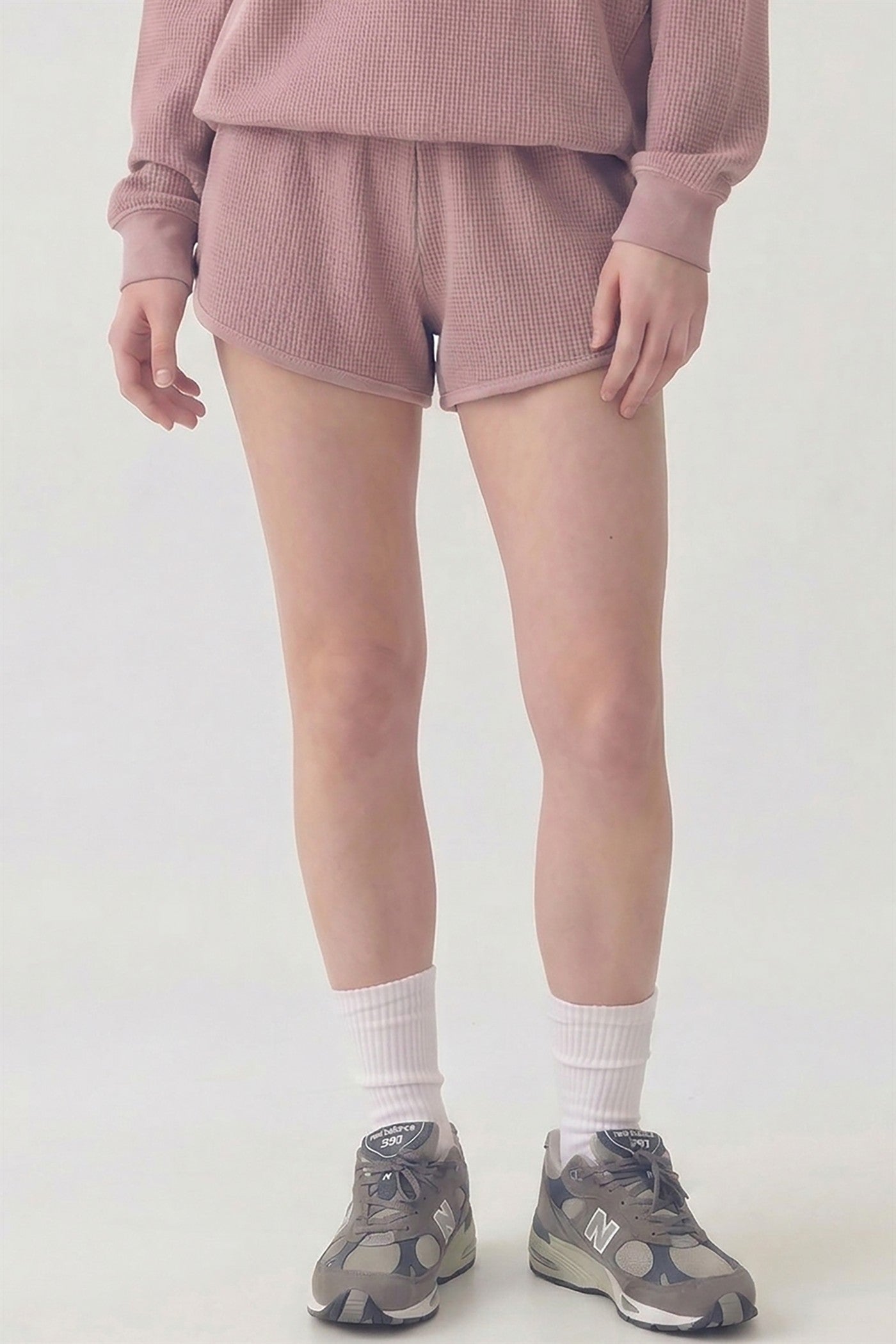 SOFT WAFFLE DOLPHIN SHORT