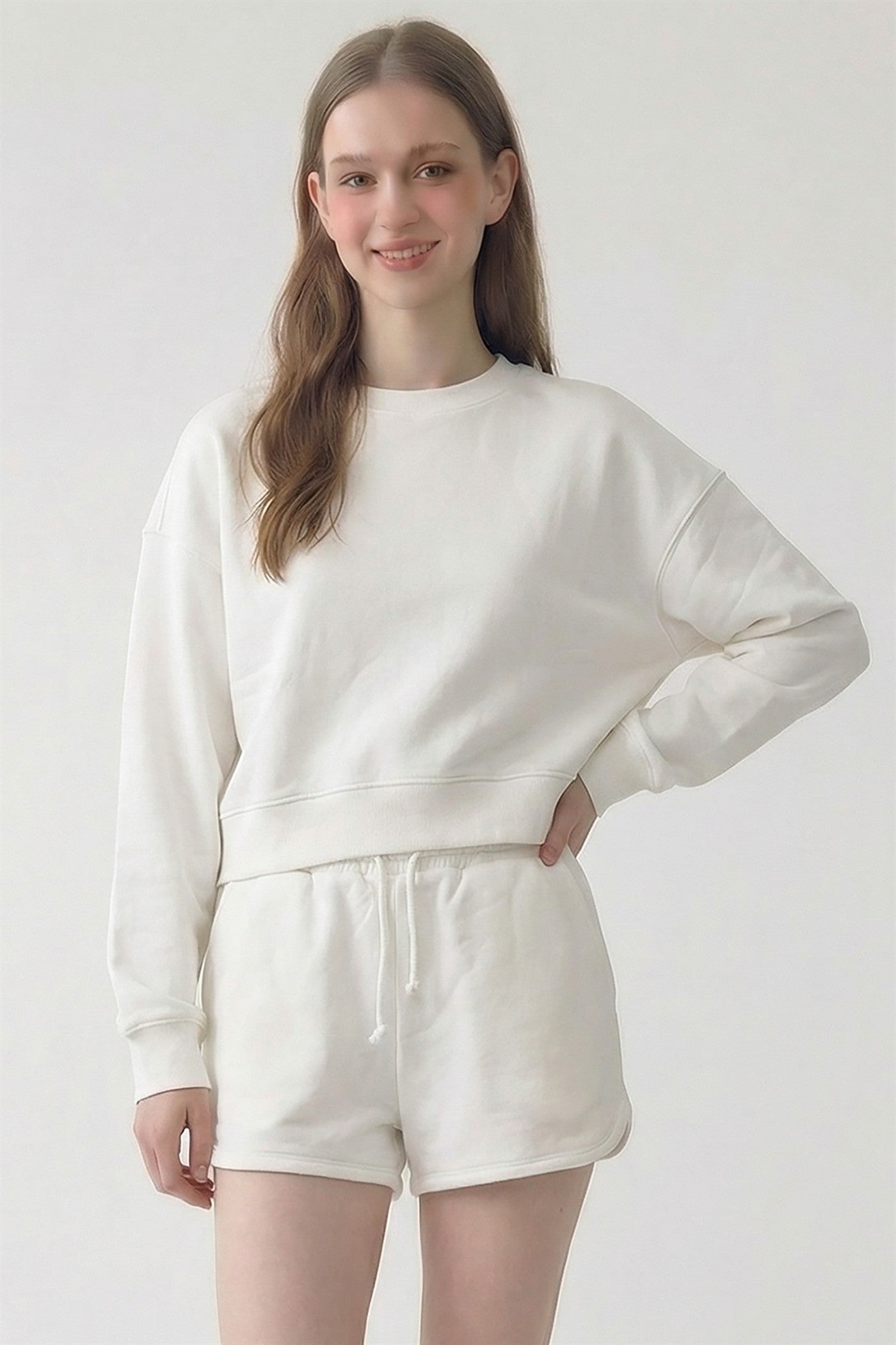 PRE SHRUNK COTTON TERRY CROPPED CREWNECK