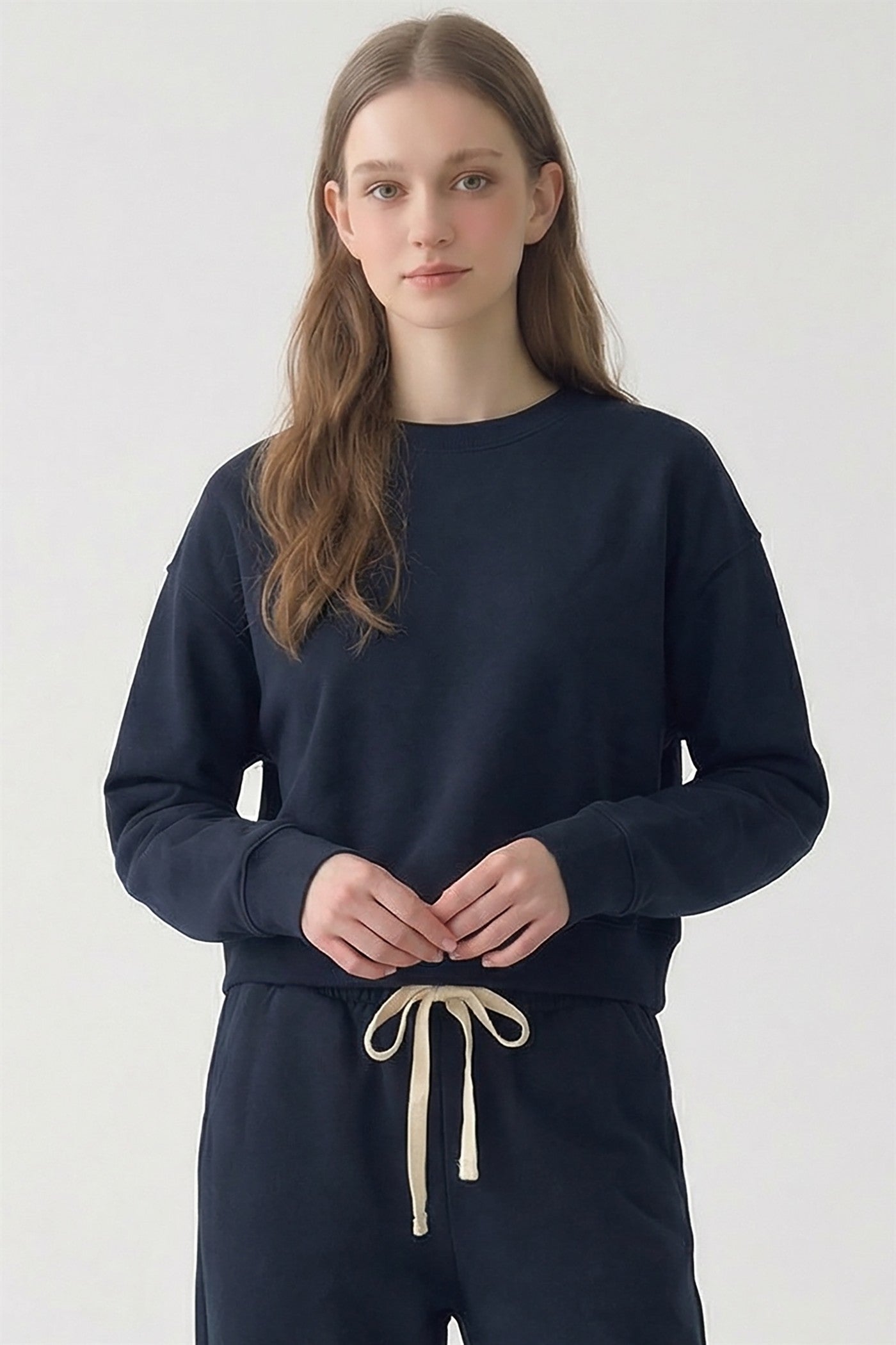 PRE SHRUNK COTTON TERRY CROPPED CREWNECK
