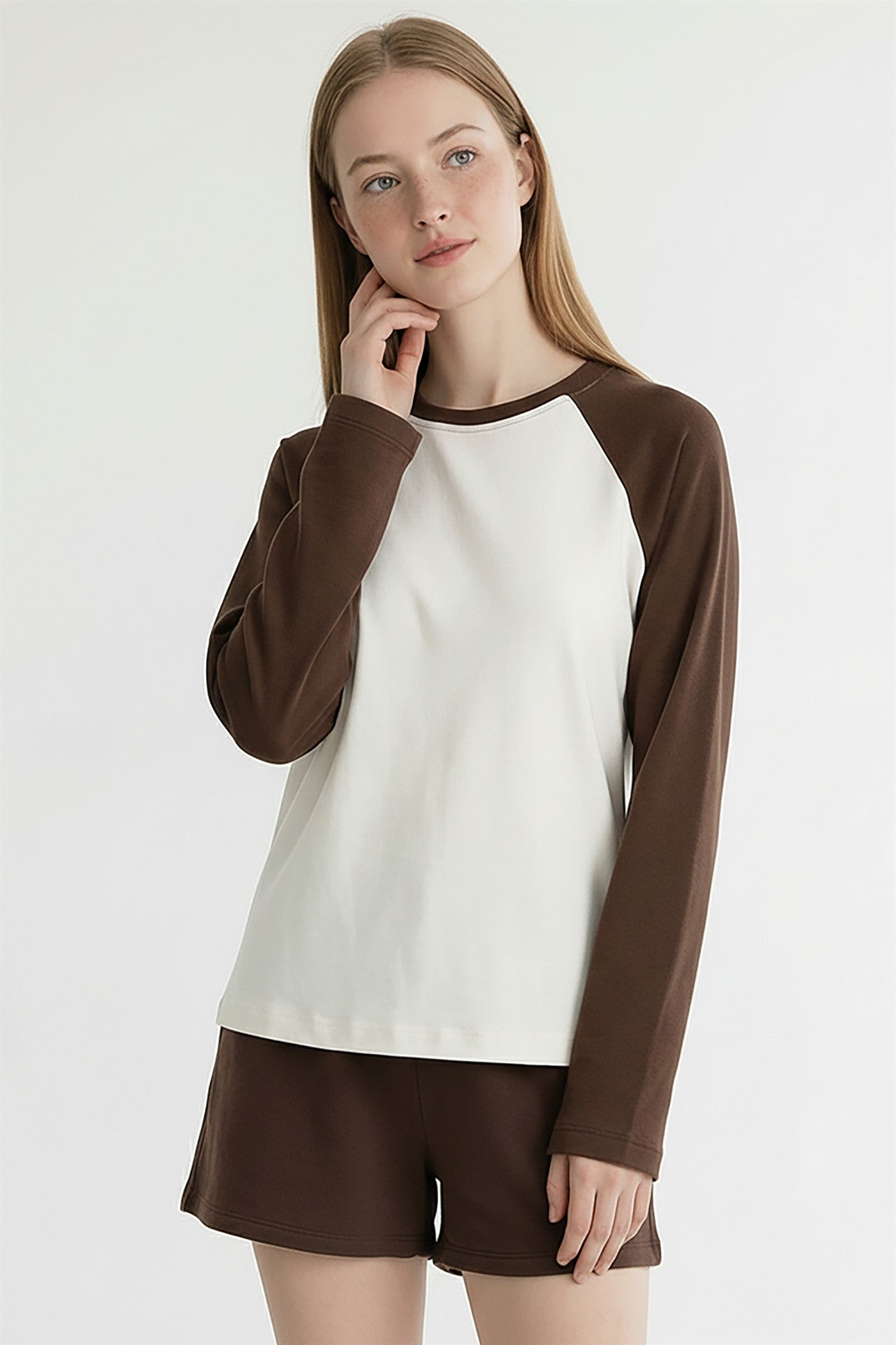 RETRO CONTRAST BASIC RAGLAN T SHIRT