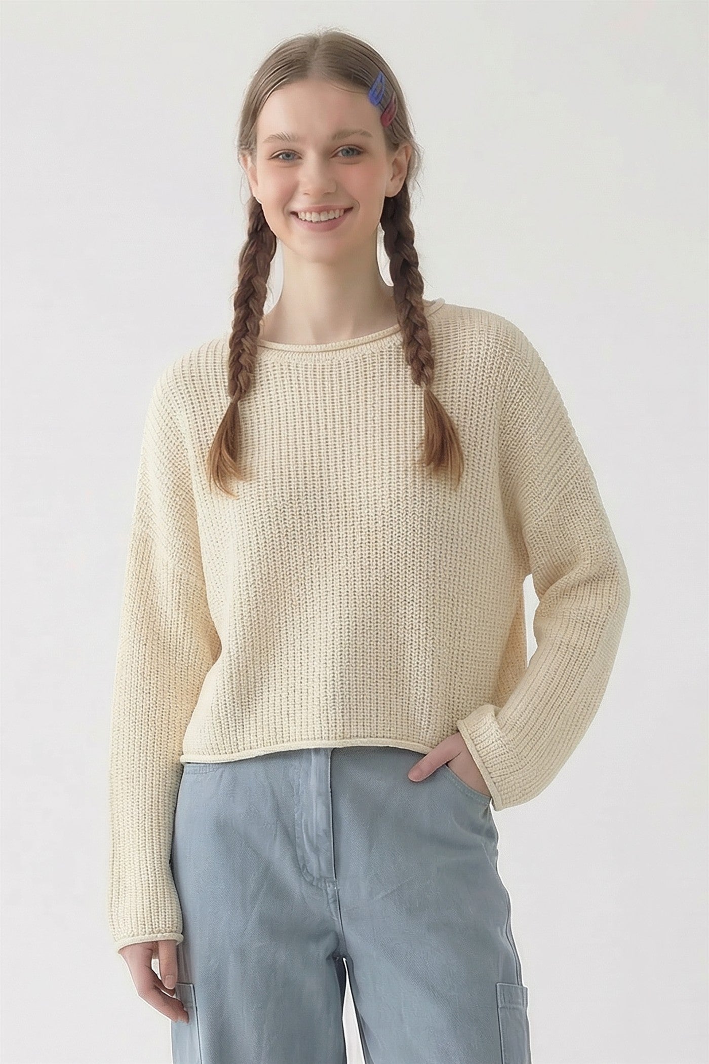 BOXY CROPPED LONG SLEEVE SWEATER