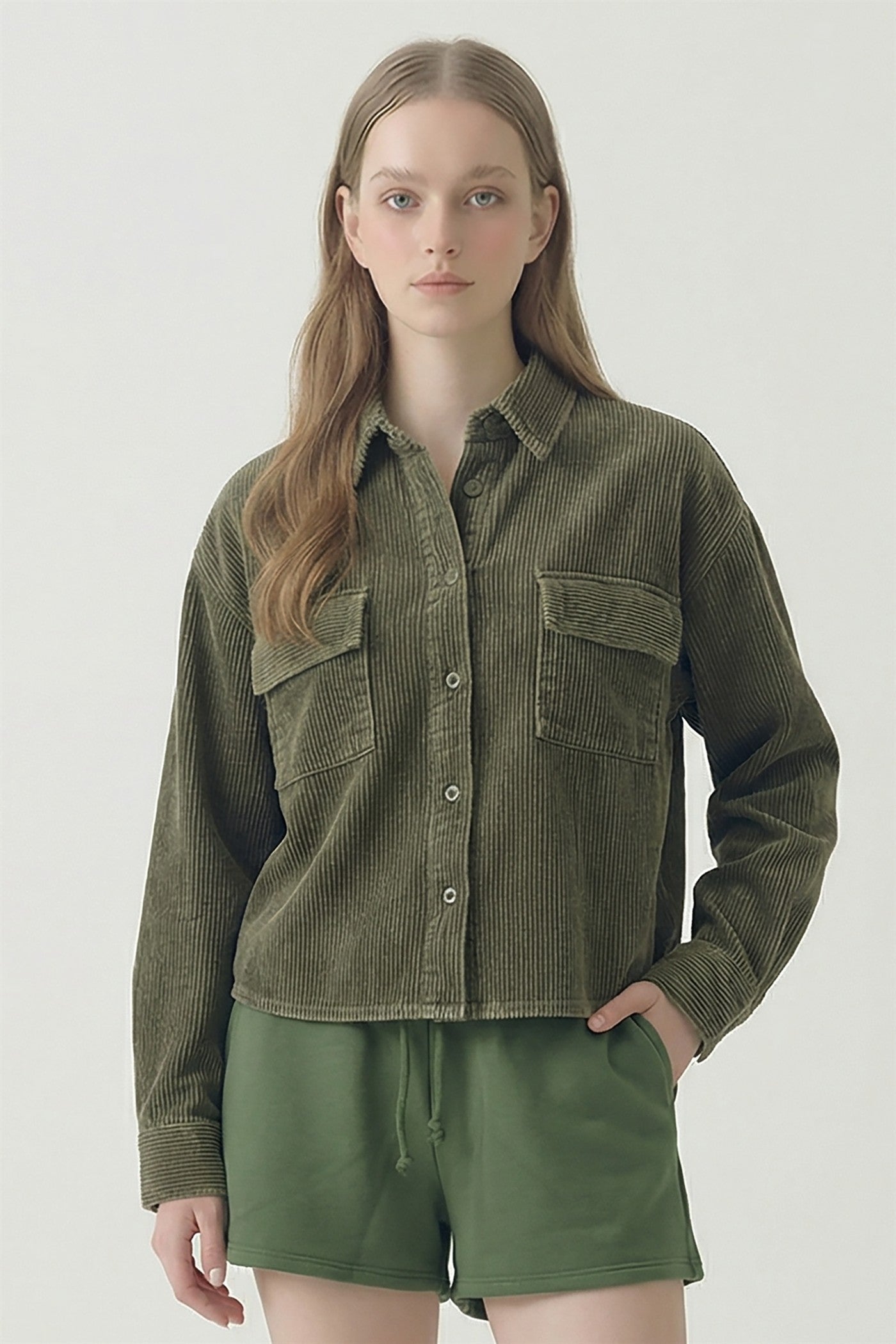 WASHING EFFECT COURDUROY CROPPED SHIRT