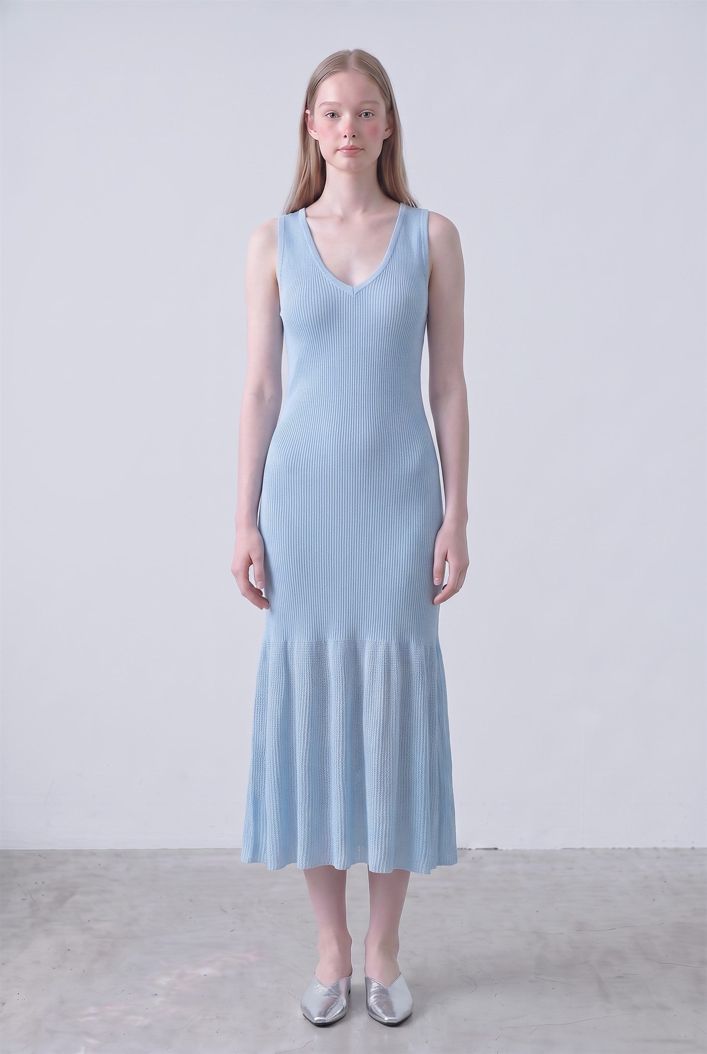 Deep V-Neck Ribbed Knit Sleeveless Midi Dress